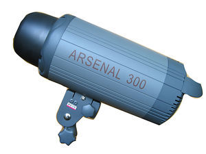 Вспышка ARSENAL-300/VC